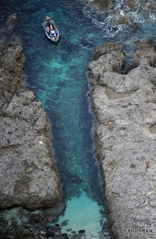 点击图片进入下一页