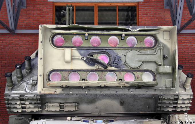 点击图片进入下一页