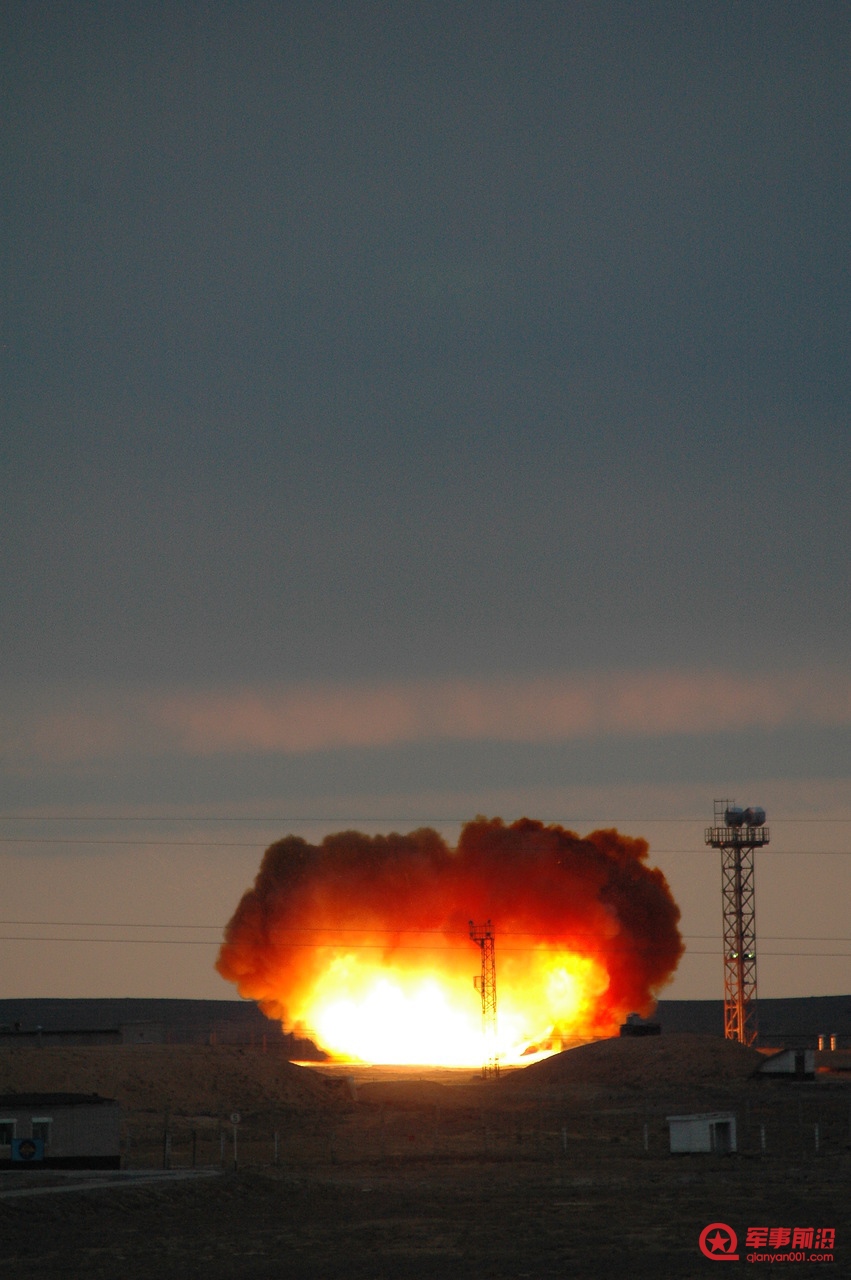 点击图片进入下一页