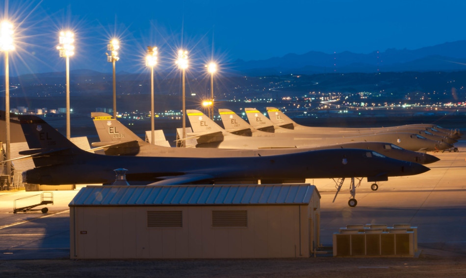 点击图片进入下一页